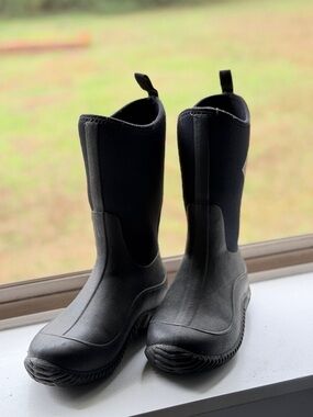 Kids Muck boots - size 4